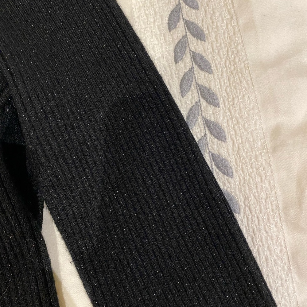 Intermix Sweater - Picture 4 of 4